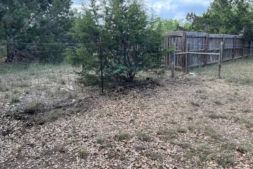 Bluebonnet crew providing junk removal in Lakeway