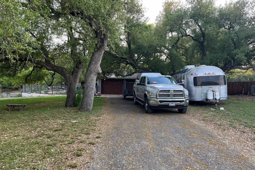 Bluebonnet crew providing junk removal in Lakeway