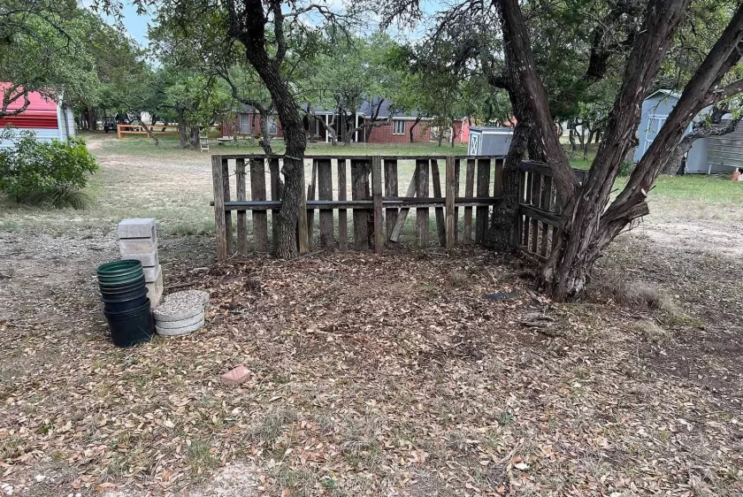 Bluebonnet crew providing junk removal in Lakeway